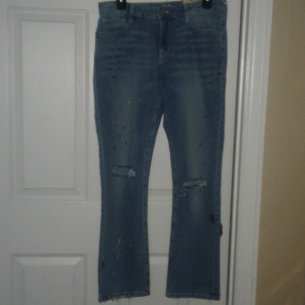 Arizona Jean Co. Distressed Jeans
